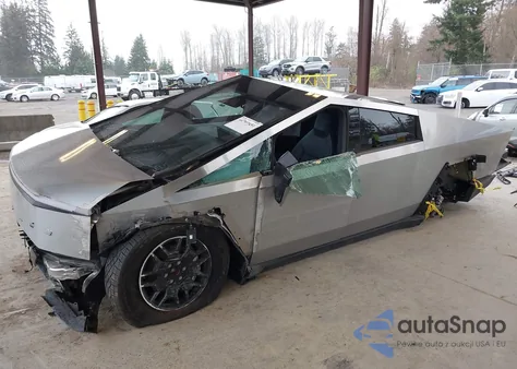 2024 Tesla Cybertruck All-Wheel Drive z USA, uszkodzony, nr VIN 7G2CEHED5RA008371